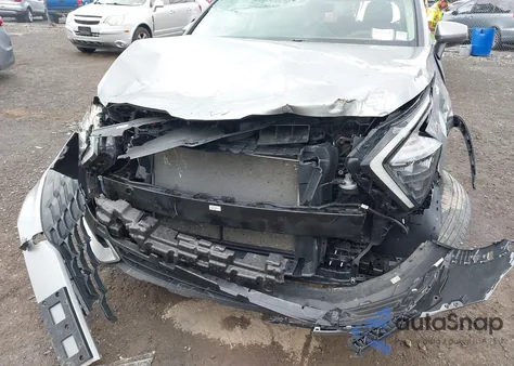 2023 Kia Sportage Lx z USA, uszkodzony, nr VIN KNDPUCAF2P7039181